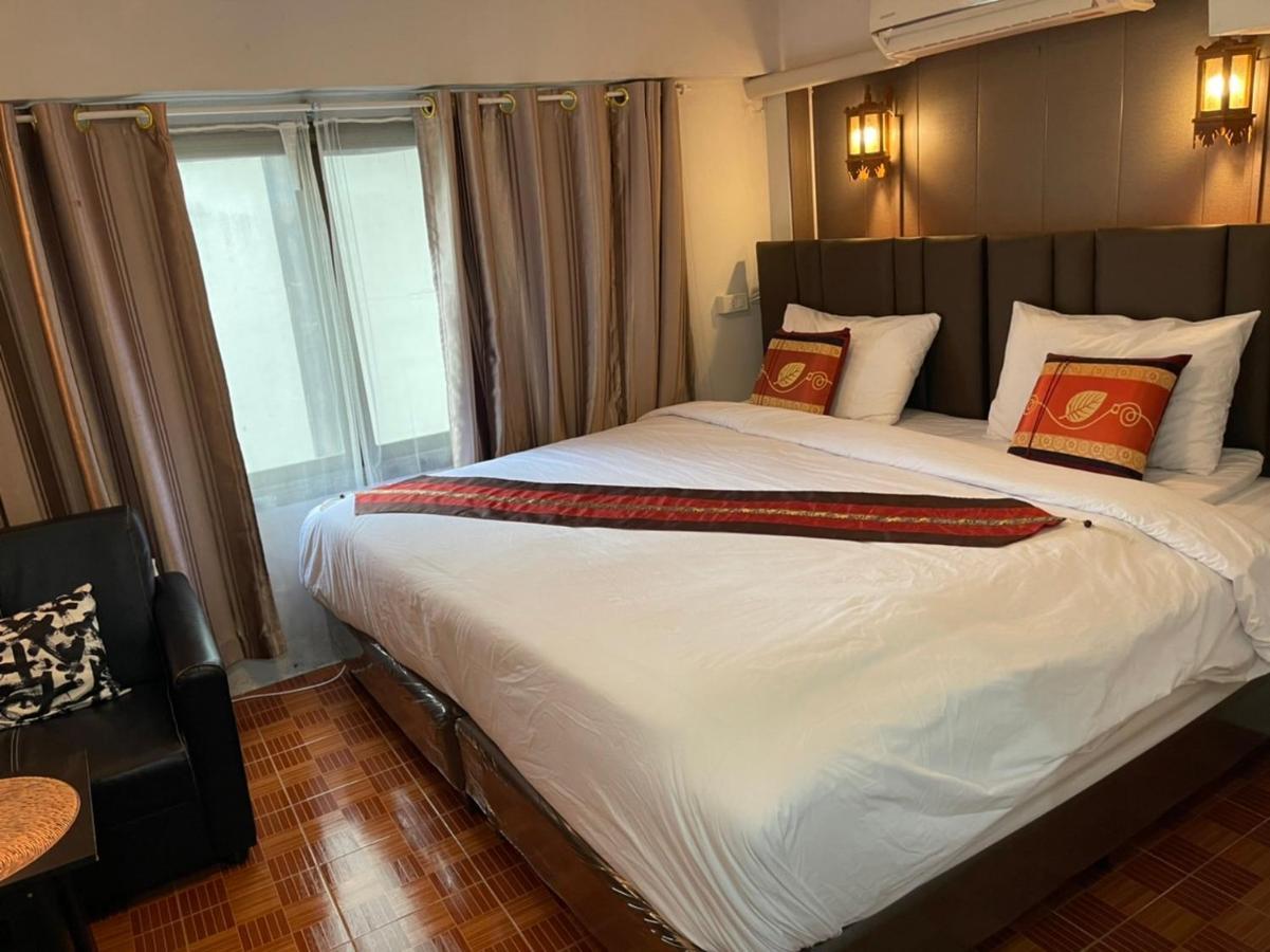 מלון בנגקוק Acozyposhtel מראה חיצוני תמונה